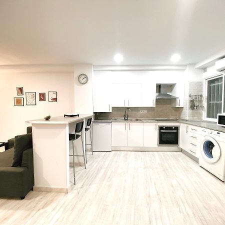 Gmc Turistics - Great Apartment For Groups & Families Málaga Exteriör bild