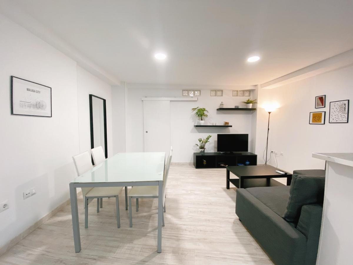 Gmc Turistics - Great Apartment For Groups & Families Málaga Exteriör bild