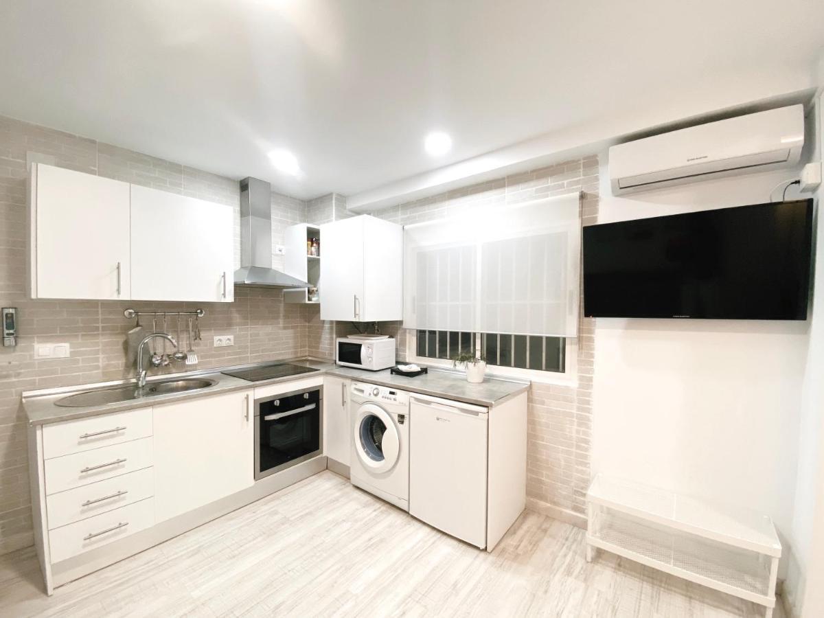 Gmc Turistics - Great Apartment For Groups & Families Málaga Exteriör bild